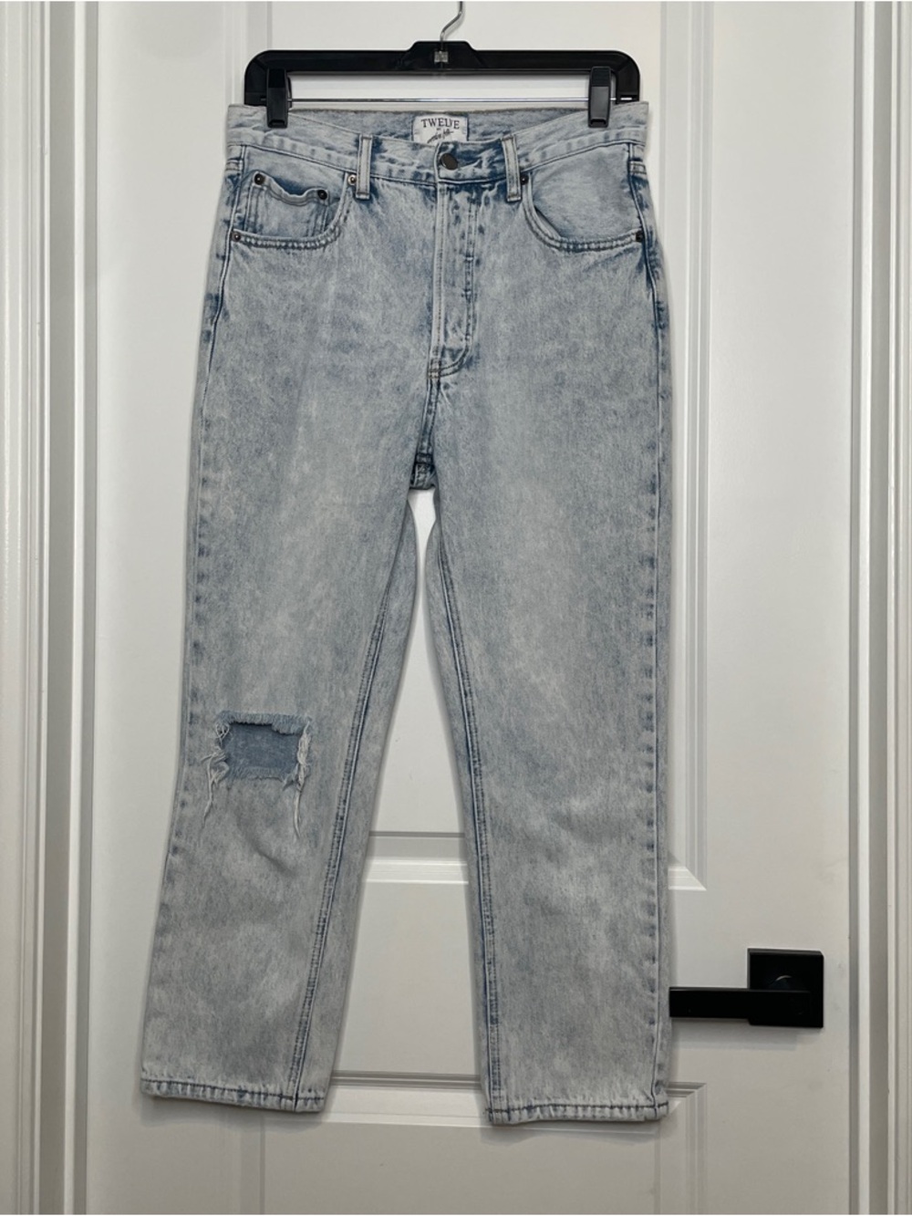 Twelve by OnTwelfth High Rise Button Fly Light Wash Jeans Women's 27